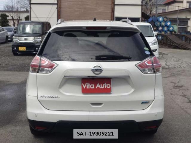 Nissan X-TRAIL 2013-12 7798610-3