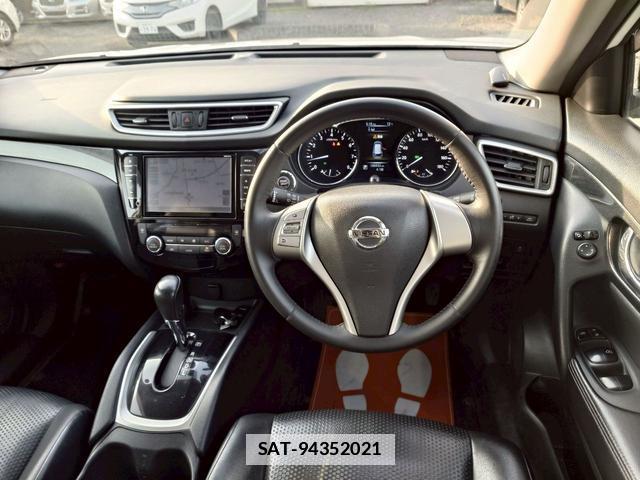 Nissan X-TRAIL 2015-07 7798613-18