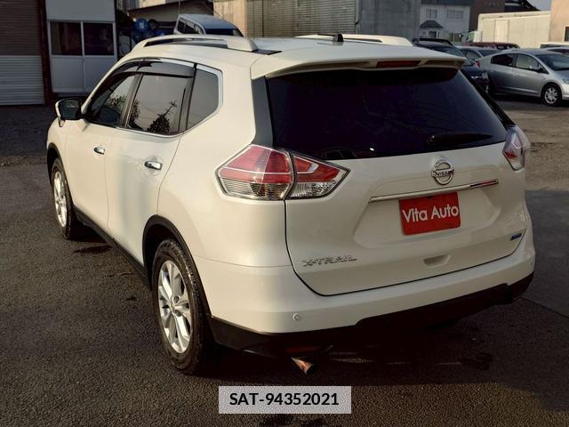 Nissan X-TRAIL 2015-07 7798613-4