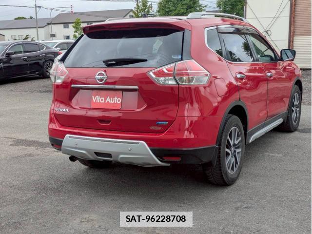 Nissan X-TRAIL 2014-11 7798634-13