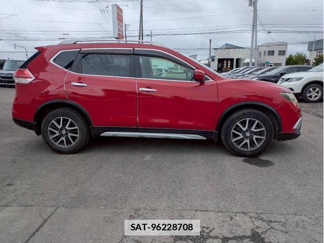 Nissan X-TRAIL 2014-11 7798634-15