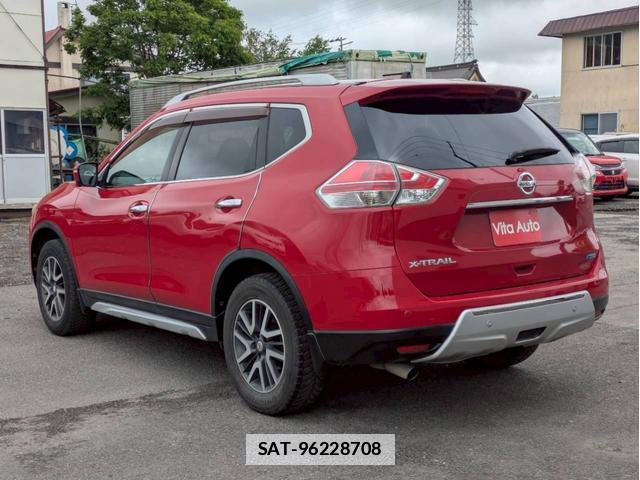 Nissan X-TRAIL 2014-11 7798634-4