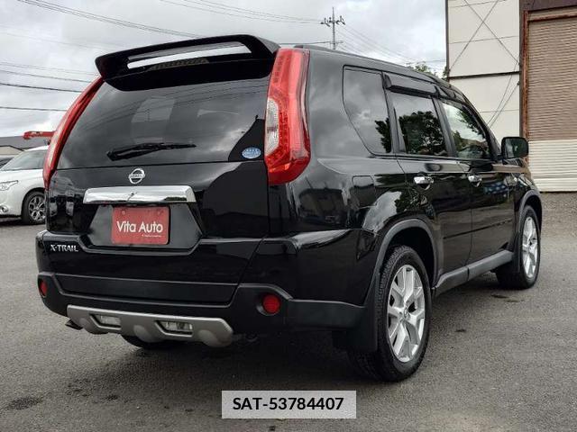 Nissan X-TRAIL 2013-06 7798656-12