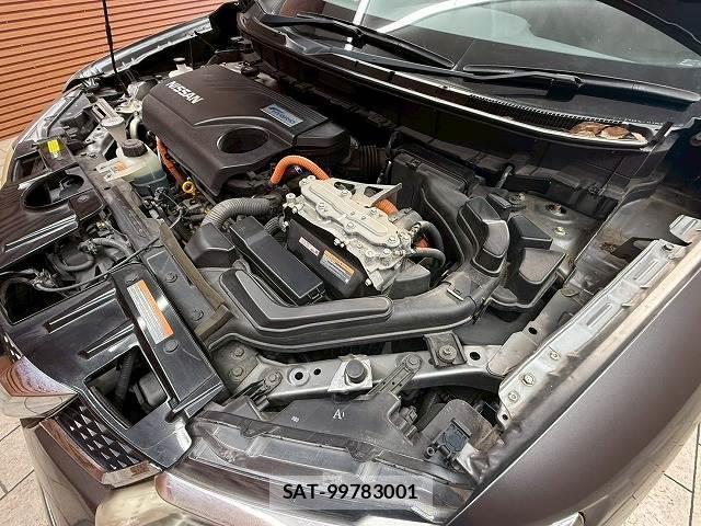 Nissan X-TRAIL 2015-07 7798778-13