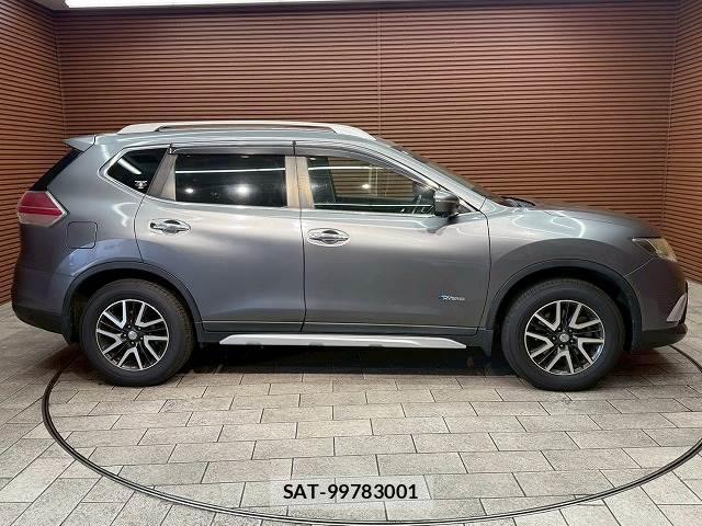 Nissan X-TRAIL 2015-07 7798778-17