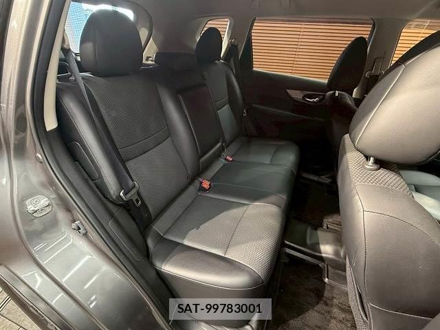 Nissan X-TRAIL 2015-07 7798778-8