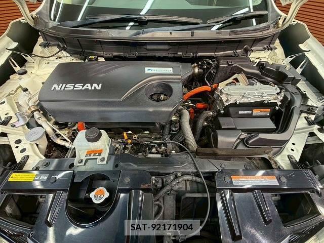 Nissan X-TRAIL 2015-07 7798785-13