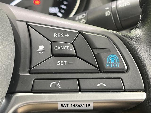 Nissan X-TRAIL 2019-11 7798796-4