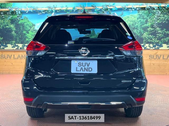 Nissan X-TRAIL 2019-10 7799113-14