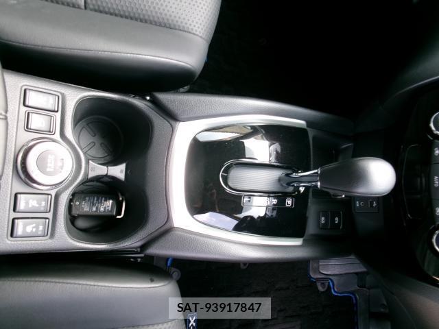 Nissan X-TRAIL 2018-06 7800511-15