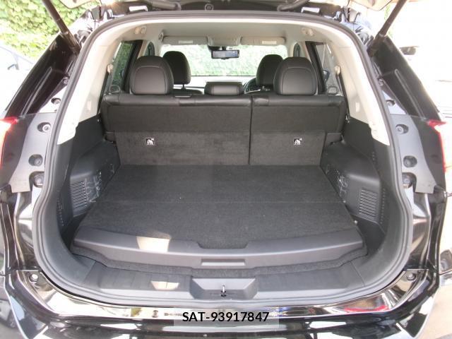 Nissan X-TRAIL 2018-06 7800511-18