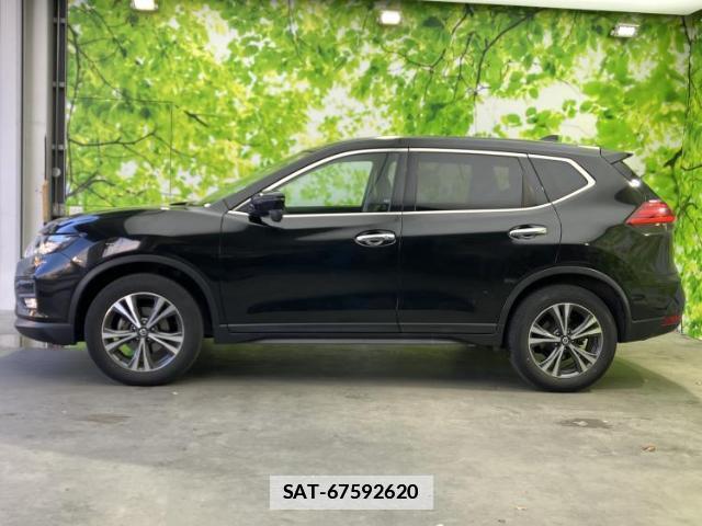 Nissan X-TRAIL 2019-03 7800850-1