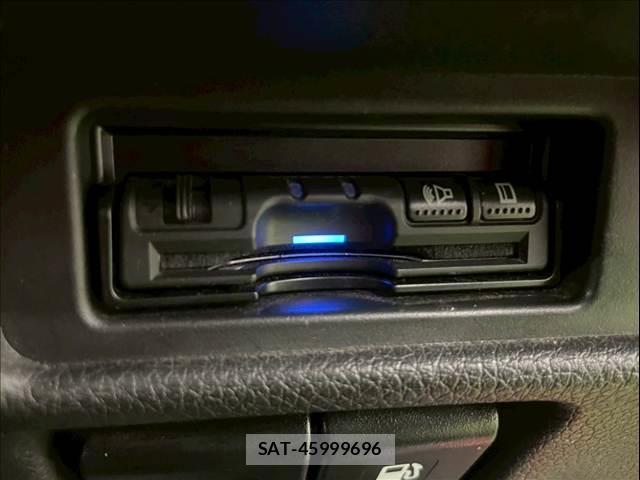 Nissan X-TRAIL 2018-07 7801050-14