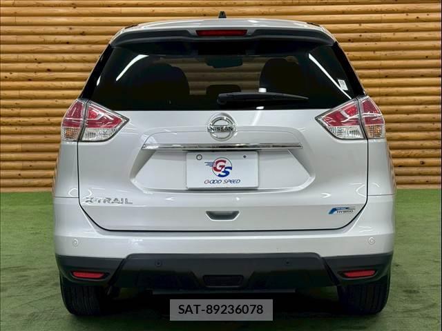Nissan X-TRAIL 2016-08 7801055-16
