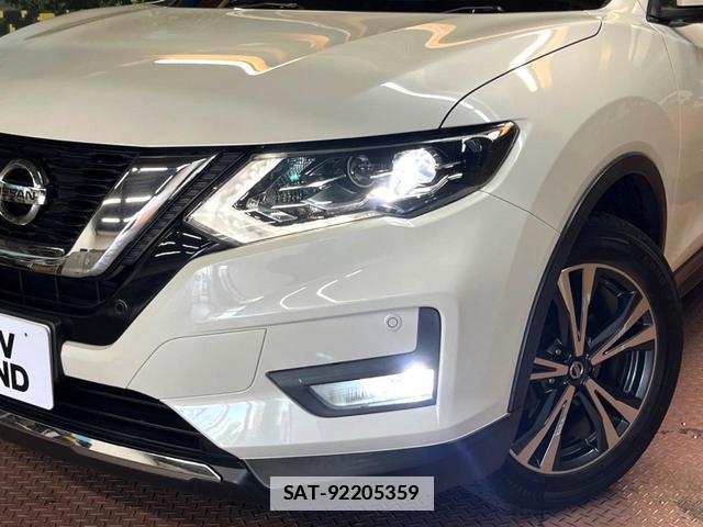 Nissan X-TRAIL 2017-07 7801093-11