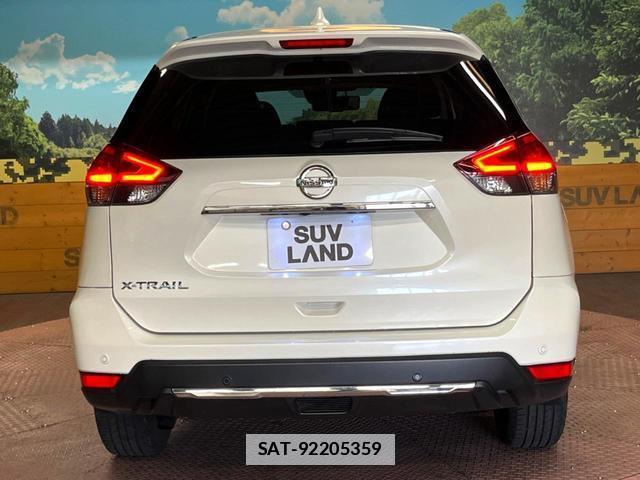 Nissan X-TRAIL 2017-07 7801093-14