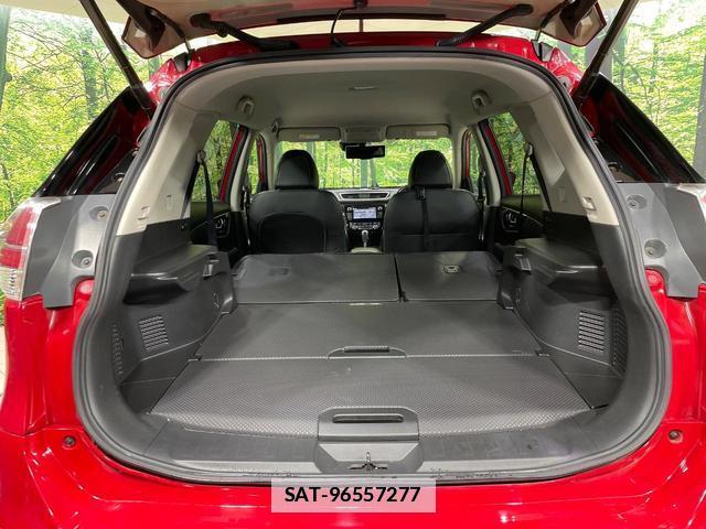 Nissan X-TRAIL 2016-09 7801516-9