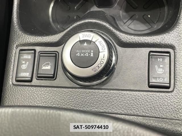 Nissan X-TRAIL 2016-03 7801545-5