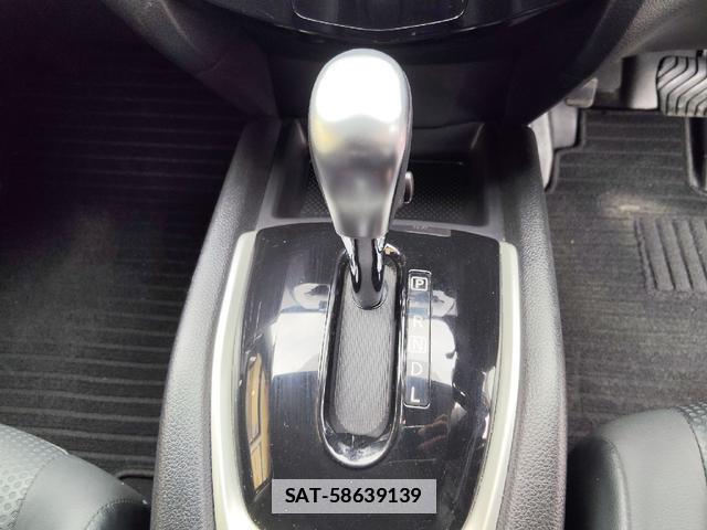 Nissan X-TRAIL 2016-01 7801611-14