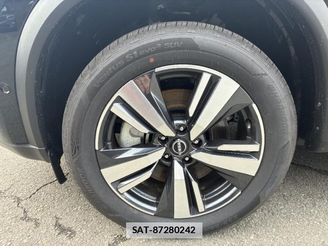 Nissan X-TRAIL 2026-03 7801752-7