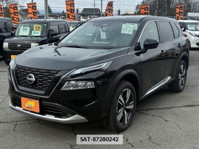 Nissan X-TRAIL 2026-03 7801752-9