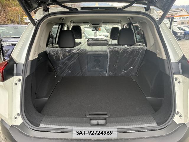 Nissan X-TRAIL 2024-03 7801754-5