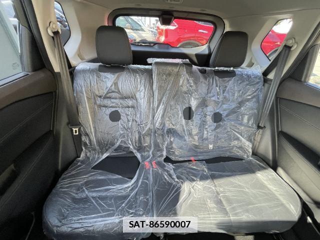Nissan X-TRAIL 2026-03 7801755-13