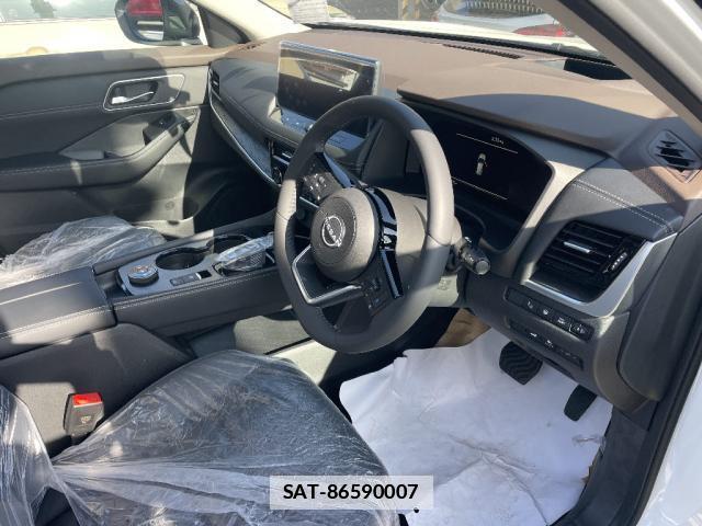 Nissan X-TRAIL 2026-03 7801755-5