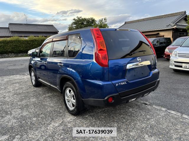 Nissan X-TRAIL 2009-09 7801827-1