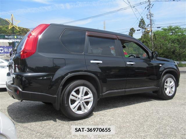 Nissan X-TRAIL 2010-08 7802686-2