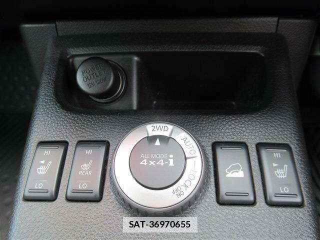 Nissan X-TRAIL 2010-08 7802686-6