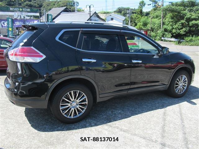 Nissan X-TRAIL 2015-02 7802696-2