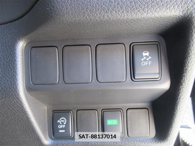 Nissan X-TRAIL 2015-02 7802696-7