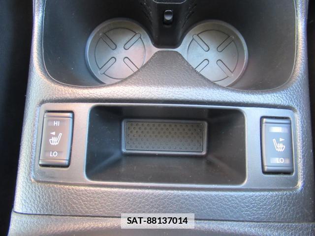 Nissan X-TRAIL 2015-02 7802696-9