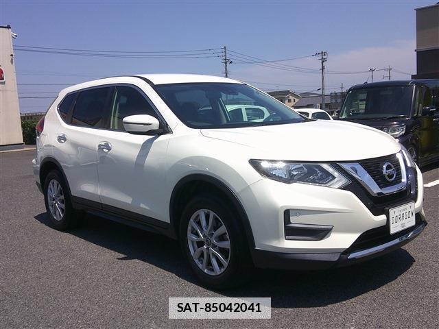 Nissan X-TRAIL 2018-05 7802949-3