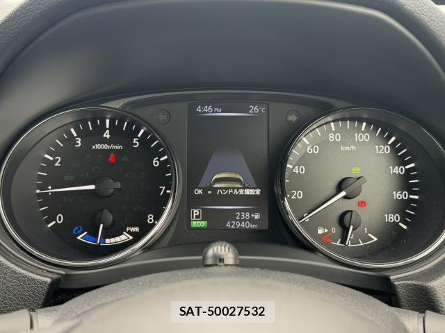 Nissan X-TRAIL 2017-07 7803874-12