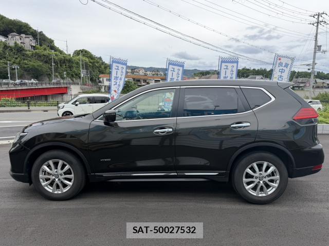 Nissan X-TRAIL 2017-07 7803874-6