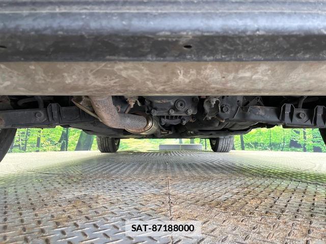 Nissan X-TRAIL 2017-09 7804486-18