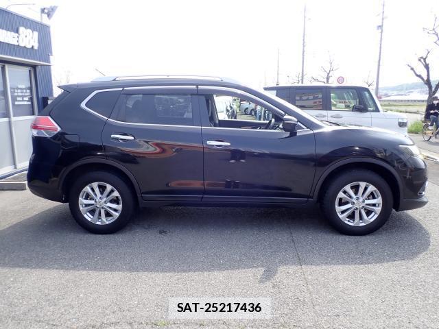 Nissan X-TRAIL 2016-03 7805890-3