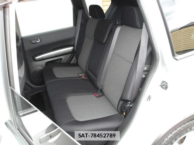Nissan X-TRAIL 2009-11 7806240-11
