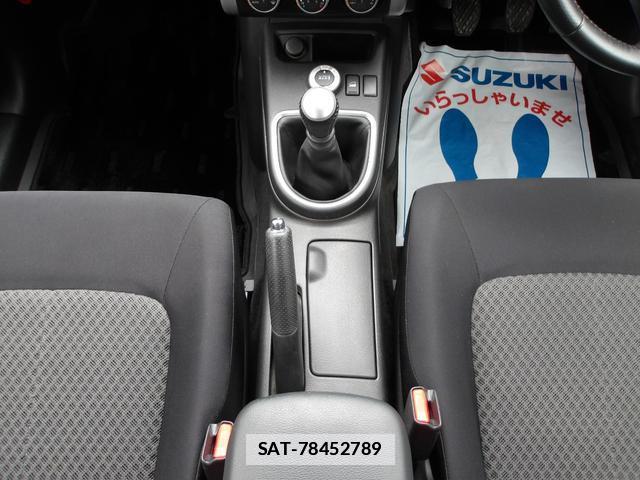 Nissan X-TRAIL 2009-11 7806240-13