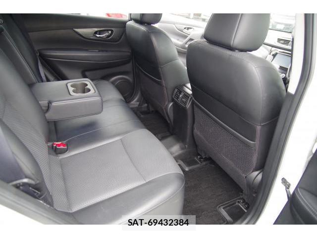 Nissan X-TRAIL 2016-08 7806422-15