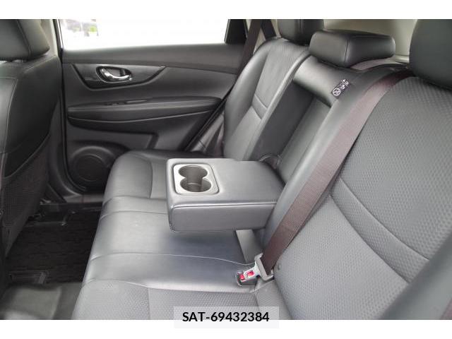 Nissan X-TRAIL 2016-08 7806422-6