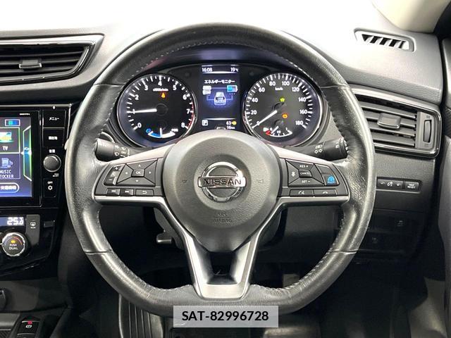 Nissan X-TRAIL 2018-03 7806595-10