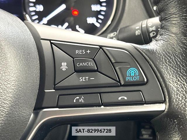 Nissan X-TRAIL 2018-03 7806595-5