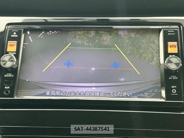 Nissan X-TRAIL 2015-09 7806671-11