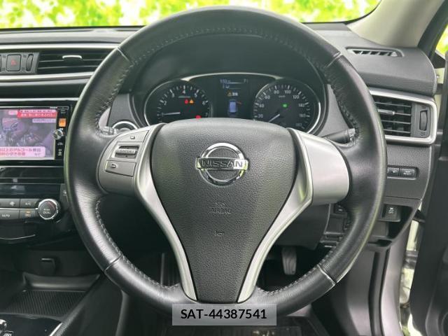 Nissan X-TRAIL 2015-09 7806671-13