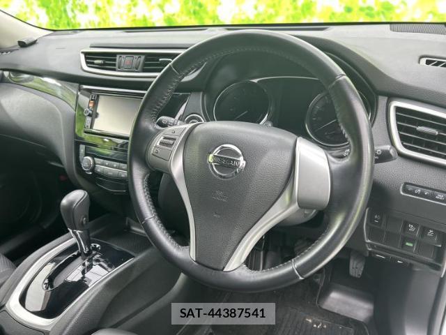 Nissan X-TRAIL 2015-09 7806671-3