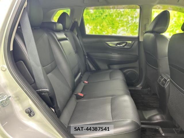 Nissan X-TRAIL 2015-09 7806671-4
