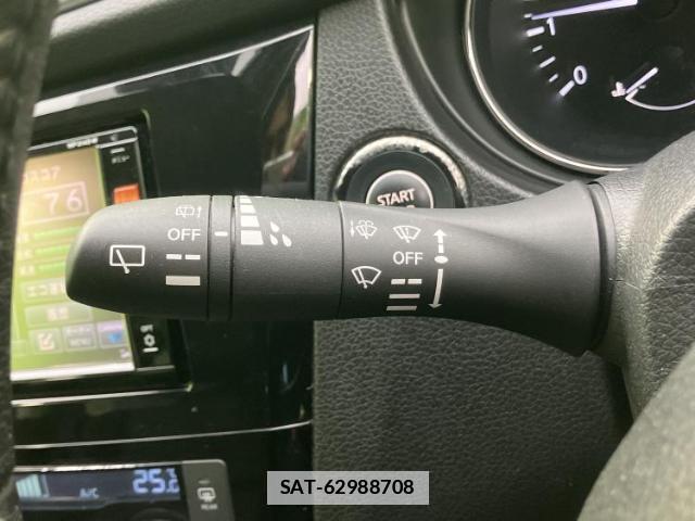 Nissan X-TRAIL 2014-09 7806811-16